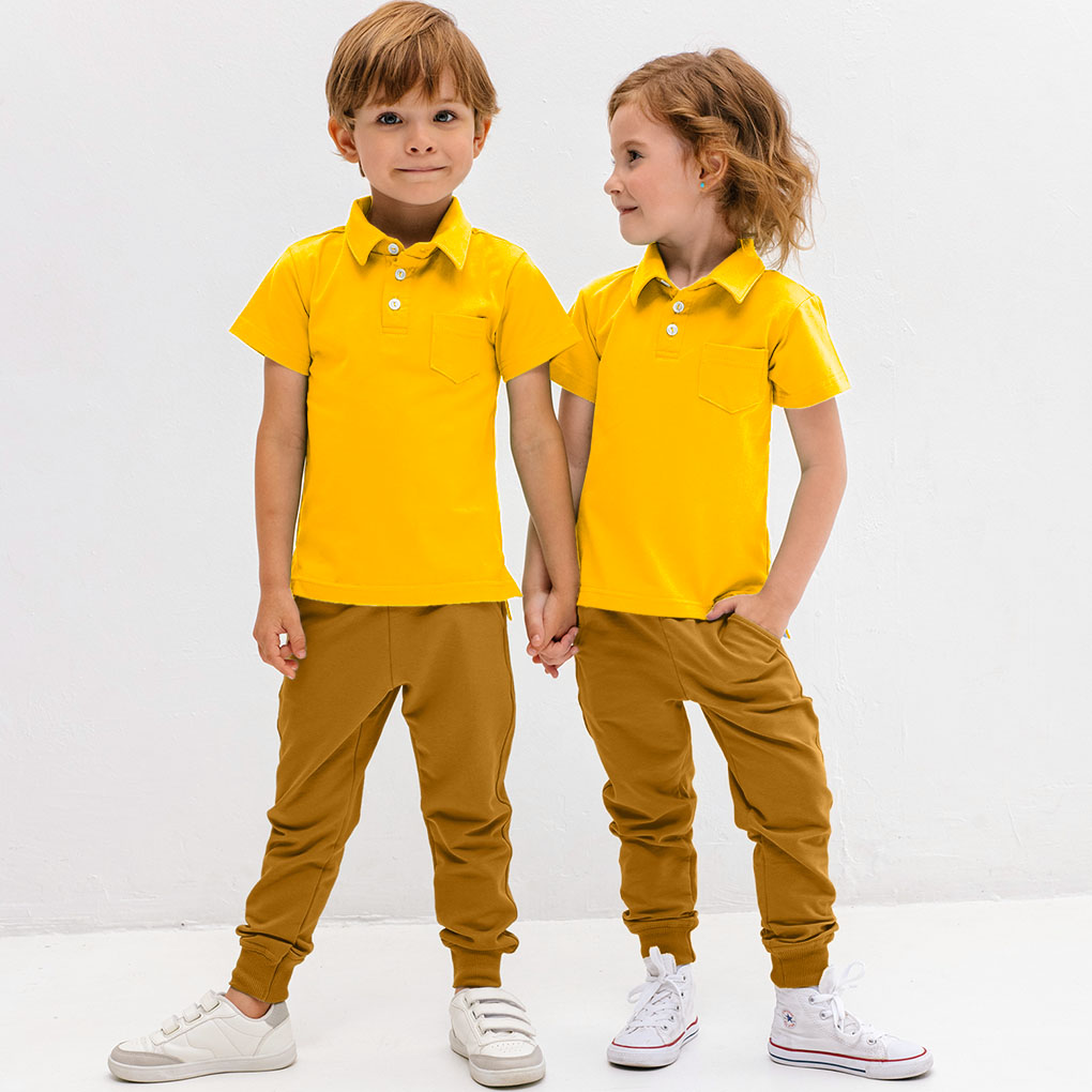 Купить желтые мальчику. Мальчик в желтом. Образ мальчика с желтым цветом. Летние детские костюмы желтые для мальчиков. Рубашка для мальчика желтая модная.
